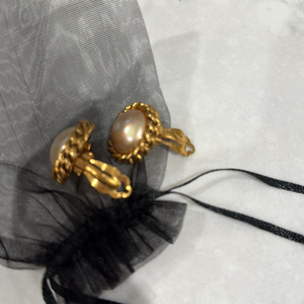 Vintage Pearl Chanel Earrings - Picture 7 of 9